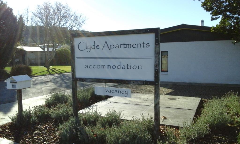 Clyde Apartments Bagian luar foto