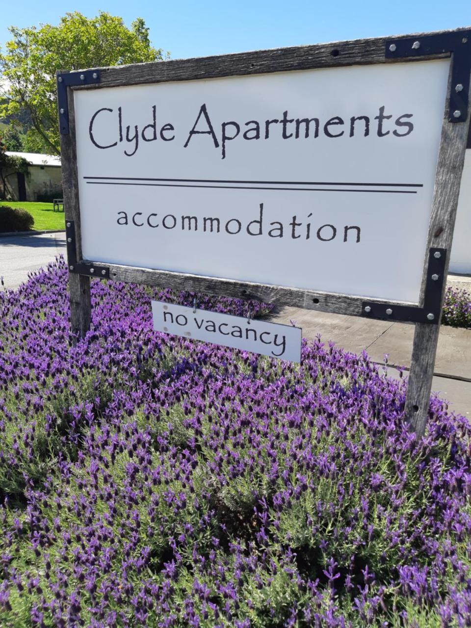 Clyde Apartments Bagian luar foto